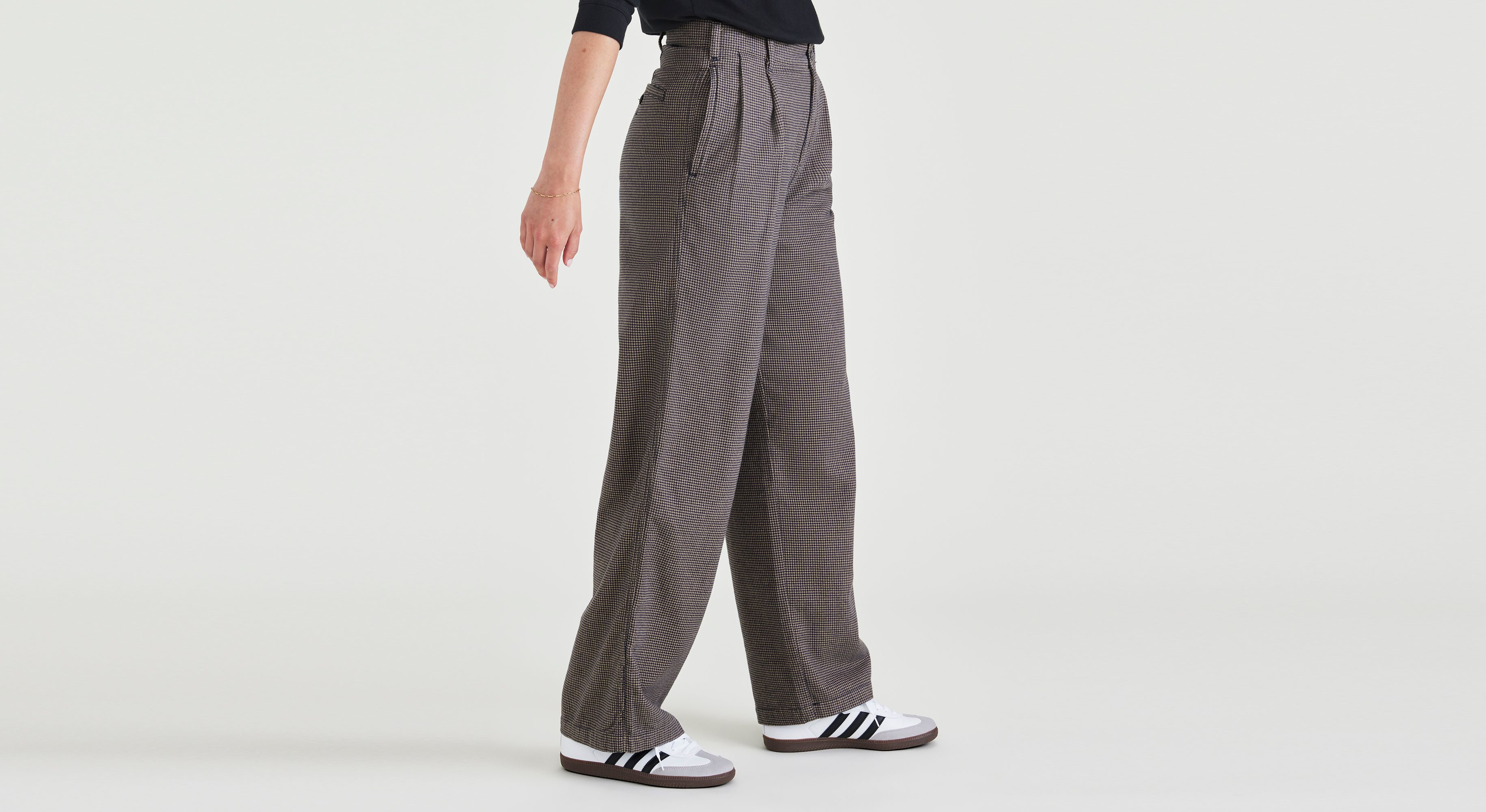 Original Khaki, Pleated, High Wide Fit
