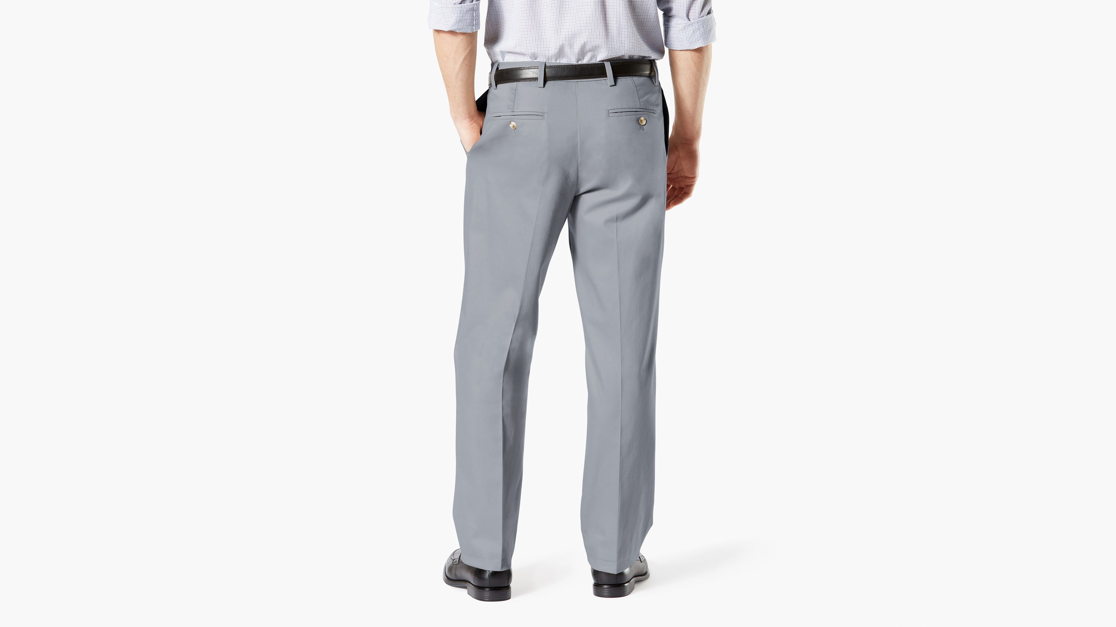 Signature Khakis, Pleated, Classic Fit (Big and Tall)