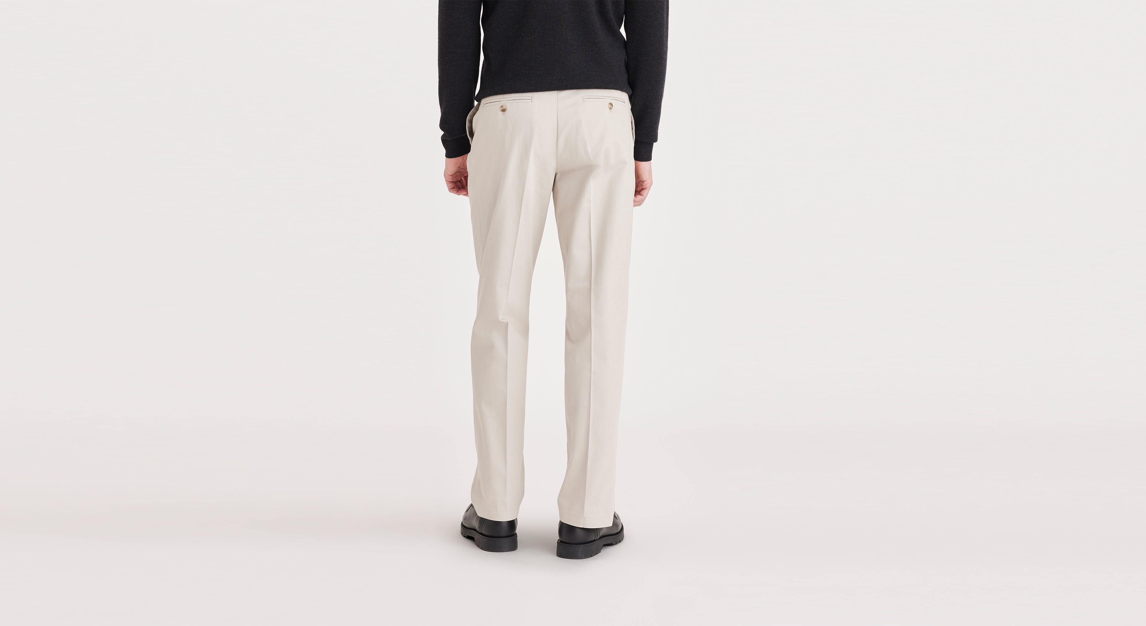 Signature Khakis, Pleated, Classic Fit (Big and Tall)