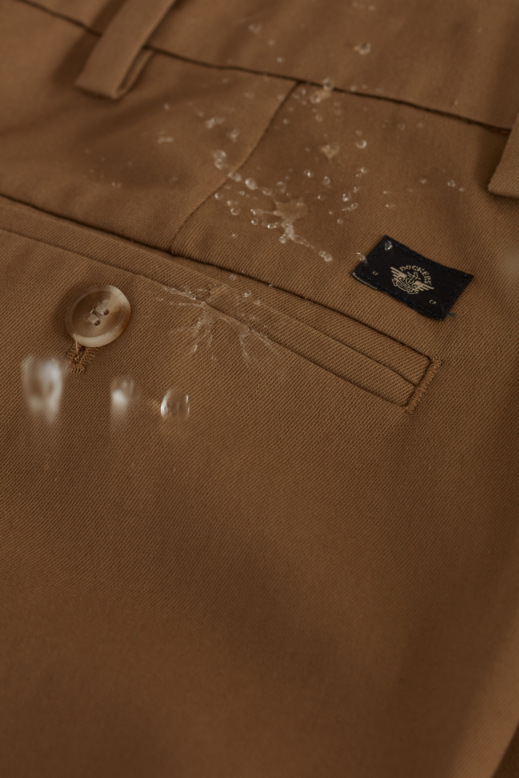 Signature Iron Free Khakis, Pleated, Classic Fit with Stain Defender® (Big and Tall)