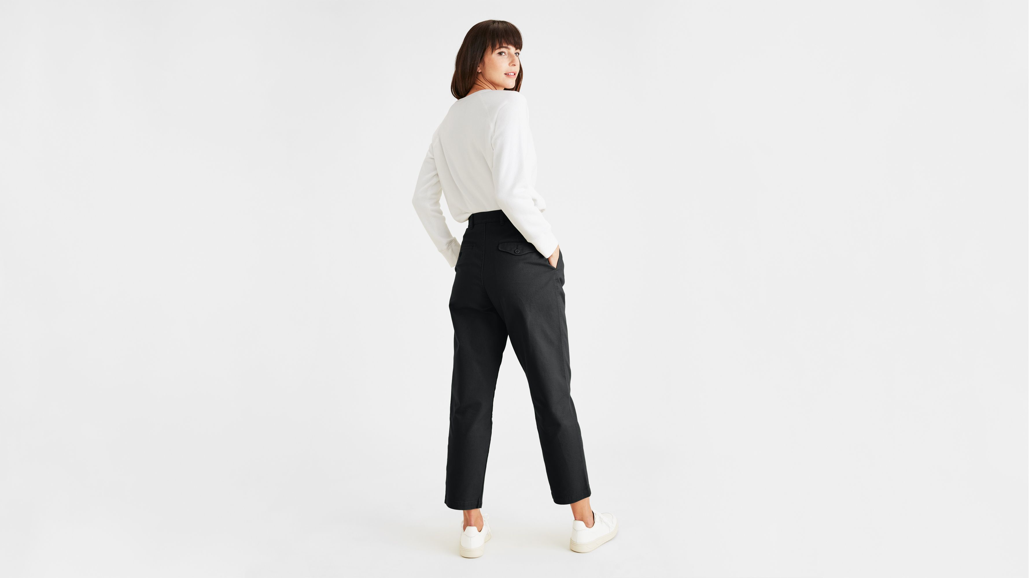 Original Khakis, Pleated, High Waisted Tapered Fit