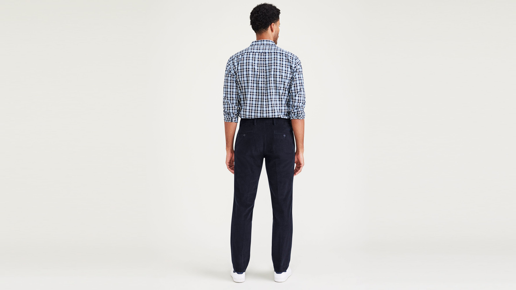 Signature Khakis, Straight Fit