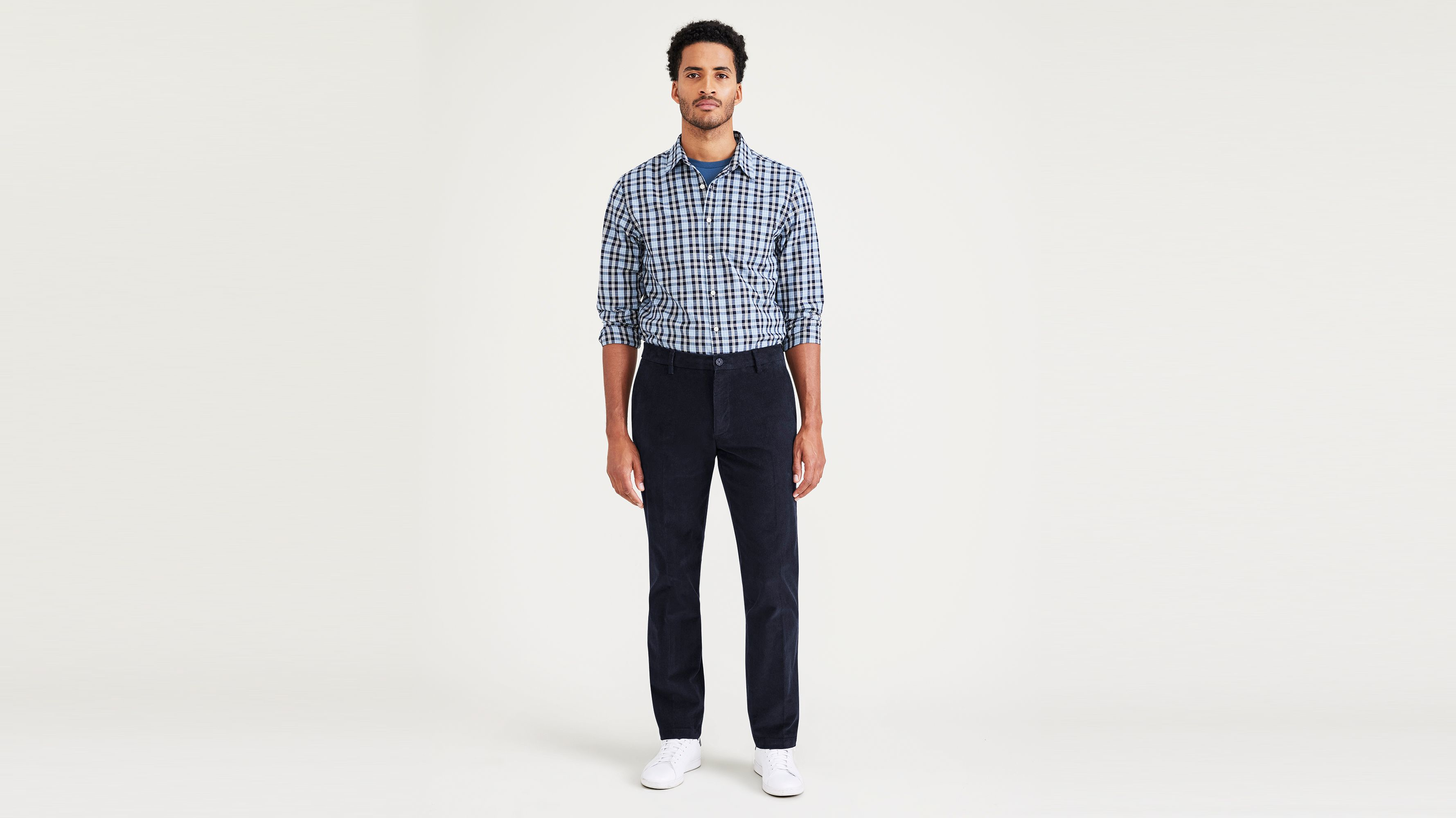 Signature Khakis, Straight Fit