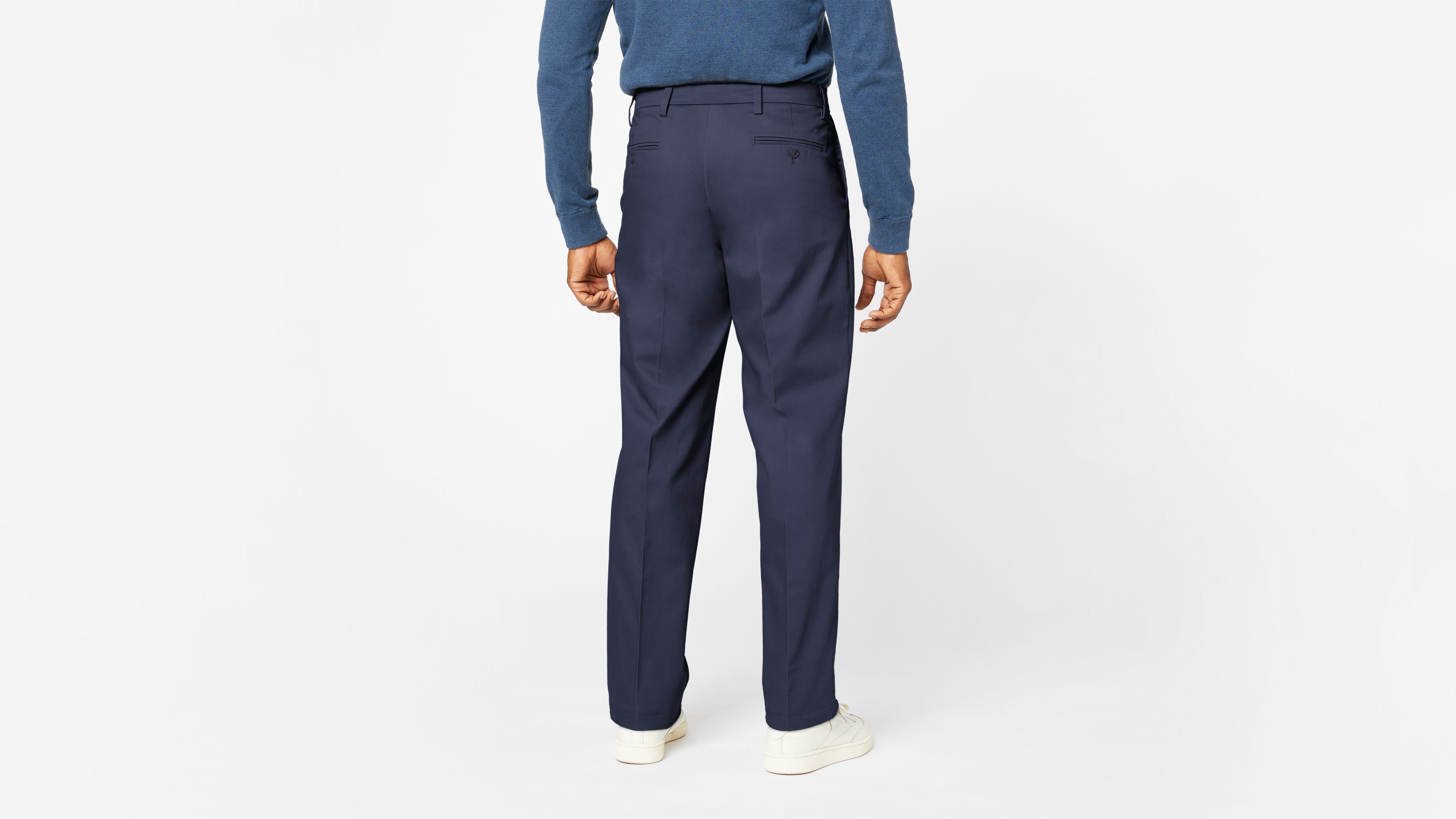 Signature Khakis, Relaxed Fit