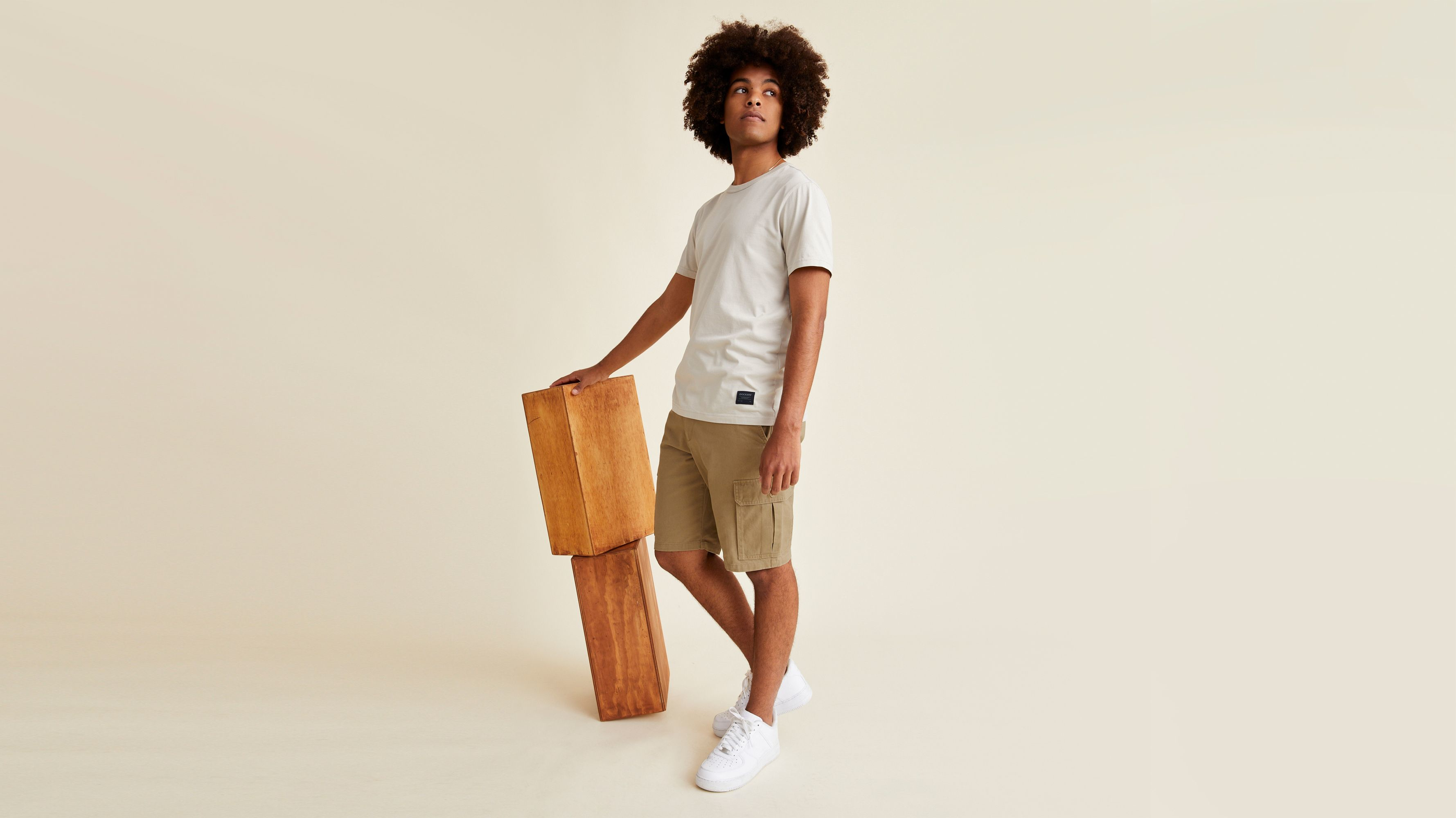 Perfect Cargo 10.5" Shorts, Classic Fit