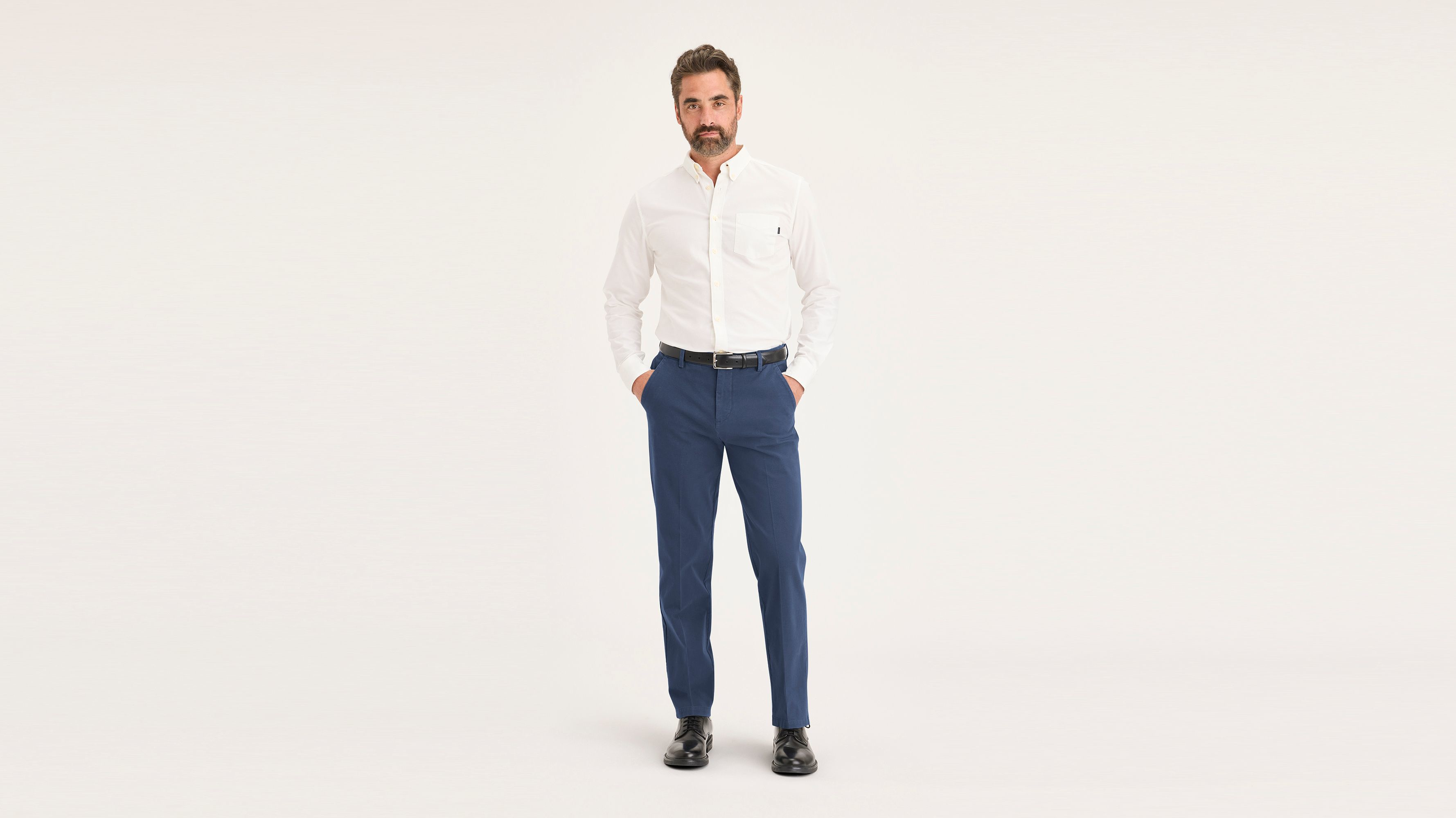 Workday Khakis, Straight Fit