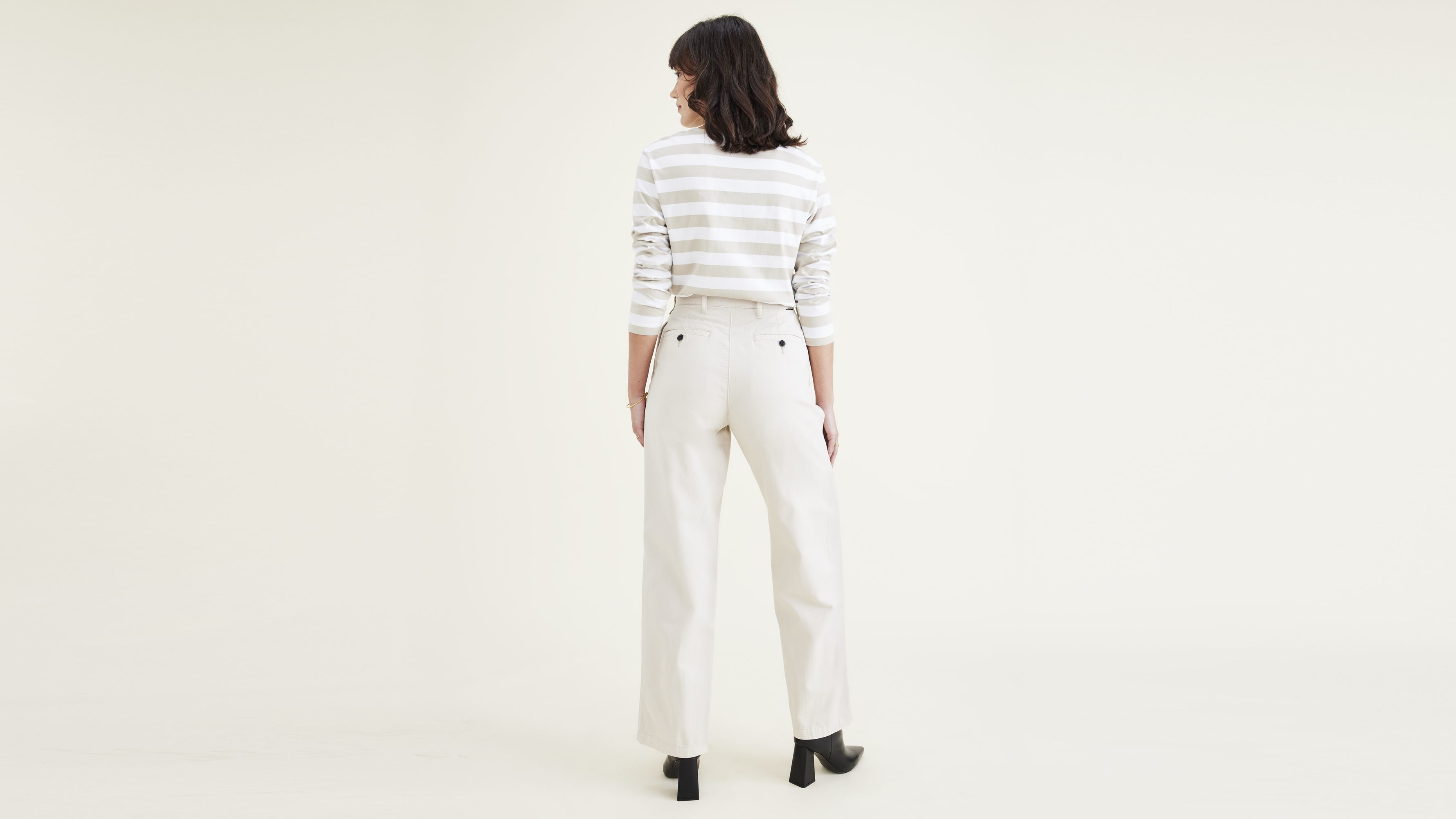 Original Khakis, Pleated, High Wide Fit
