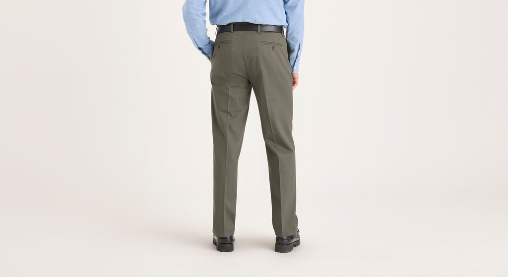Signature Iron Free Khakis, Straight Fit with Stain Defender®