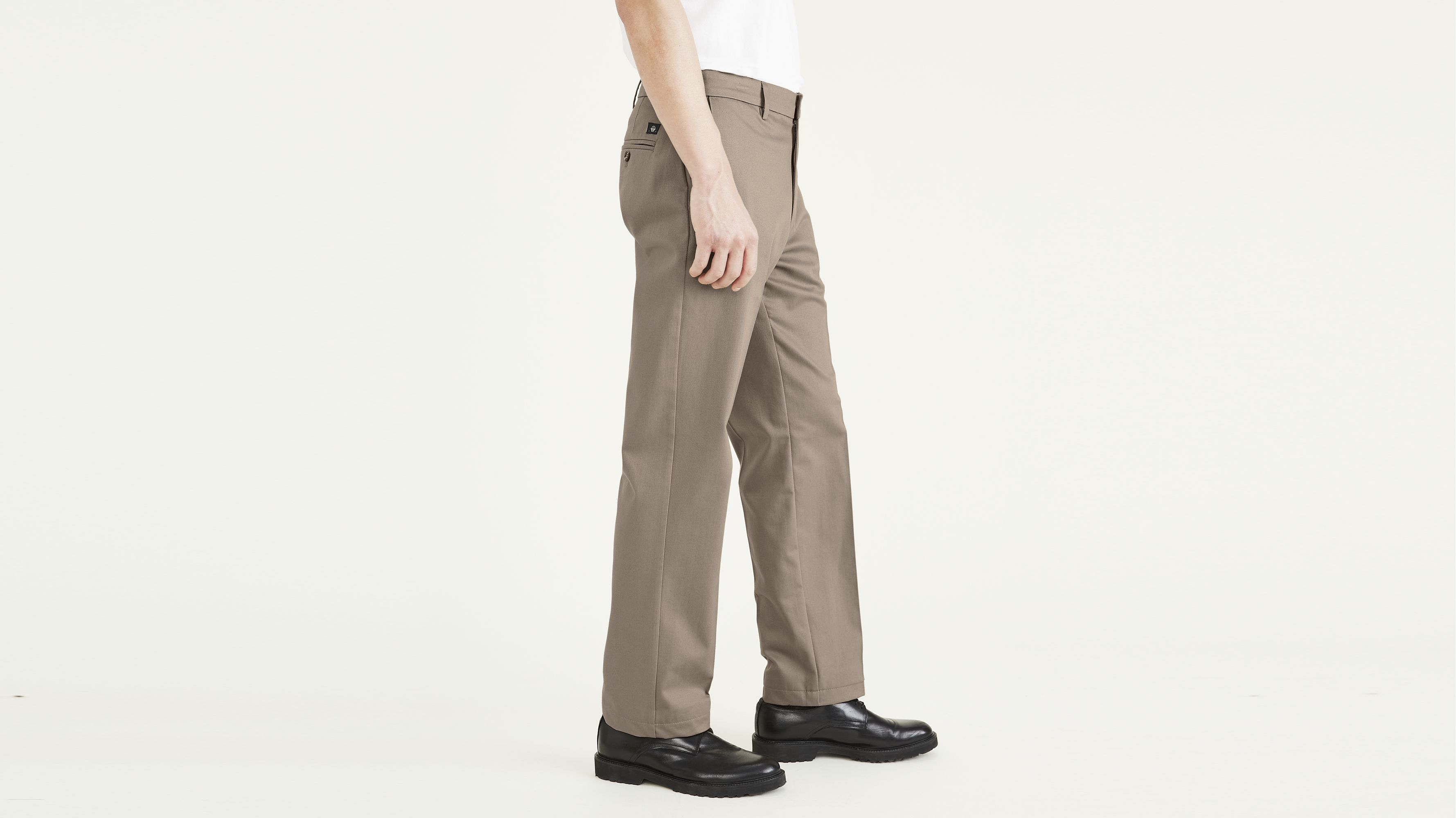 Signature Iron Free Khakis, Classic Fit with Stain Defender®